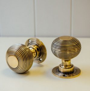 Door Knob - Spira Brass 